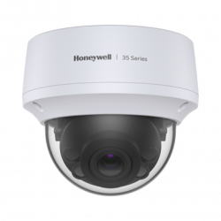 Domo IP 8 Megapíxel / Lente Mot. 2.7 a 13.5 mm / 50 mts IR /  Ultra Ba