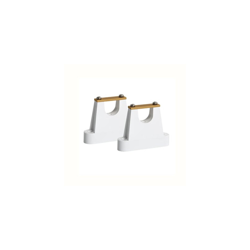 Adaptador para antena marinas Morad 9117-4 de 1-1/2 pulgadas.