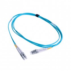 Jumper de Fibra Óptica Multimodo 50/125 OM3 XGLO, LC-LC Duplex, OFNR,