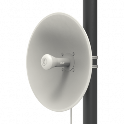ePMP Force 300-25L / Para zonas con alta interferencia / Hasta 400 Mbp